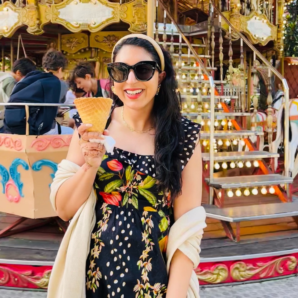 Meet your Posher, Farah